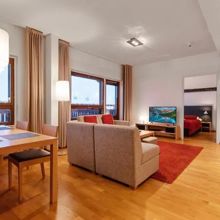 6405 By Interhome